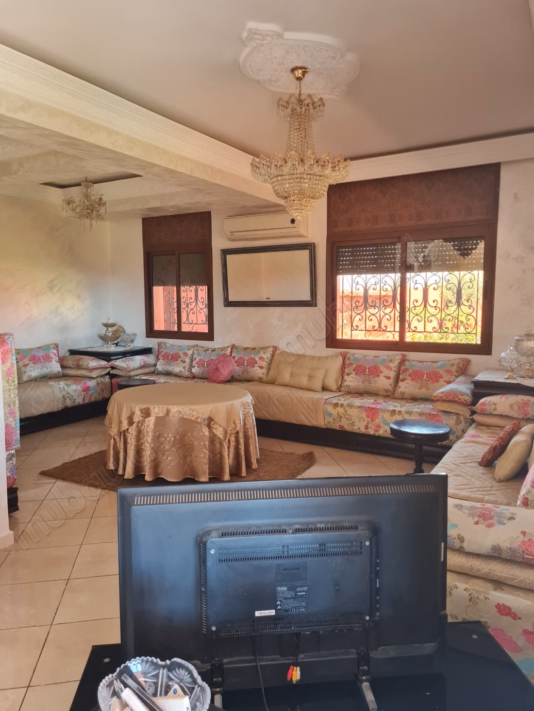 Ferme d'exception 1 hectare avec villa et piscine