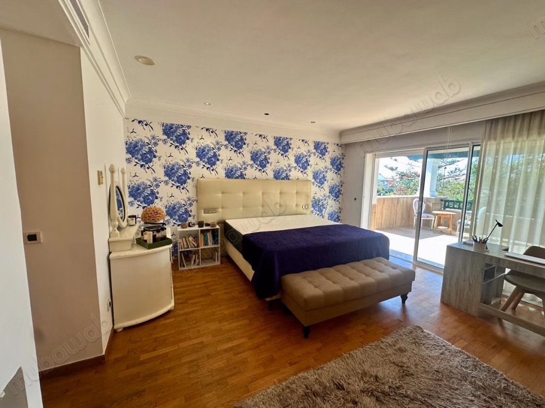 Villa de luxe à vendre. 
Superficie 800 m²