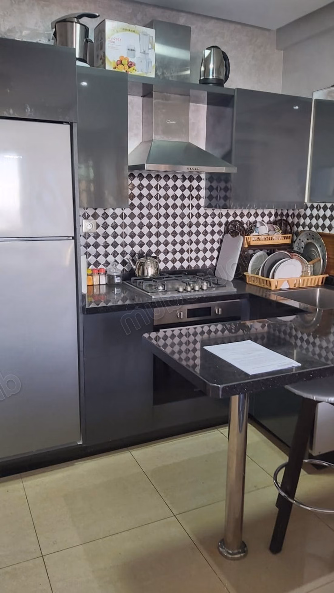 Appartement en vente à Hay Mohammadi. 
Surface de 48 m². 
Bien meublé