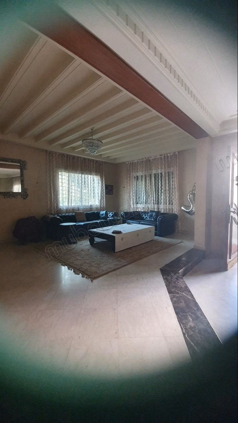 Magnifique villa à vendre à sidi maarouf