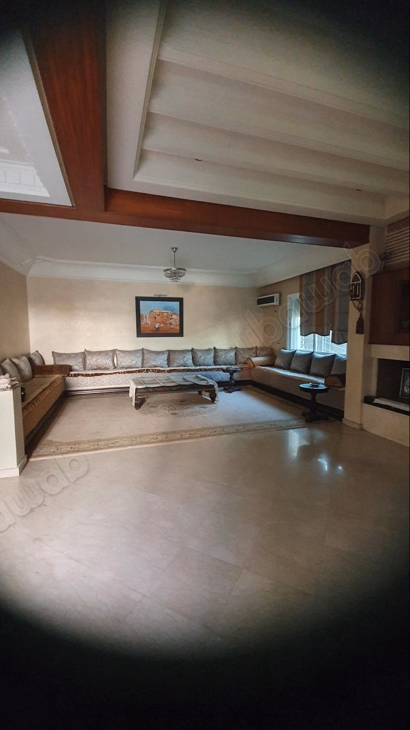 Magnifique villa à vendre à sidi maarouf