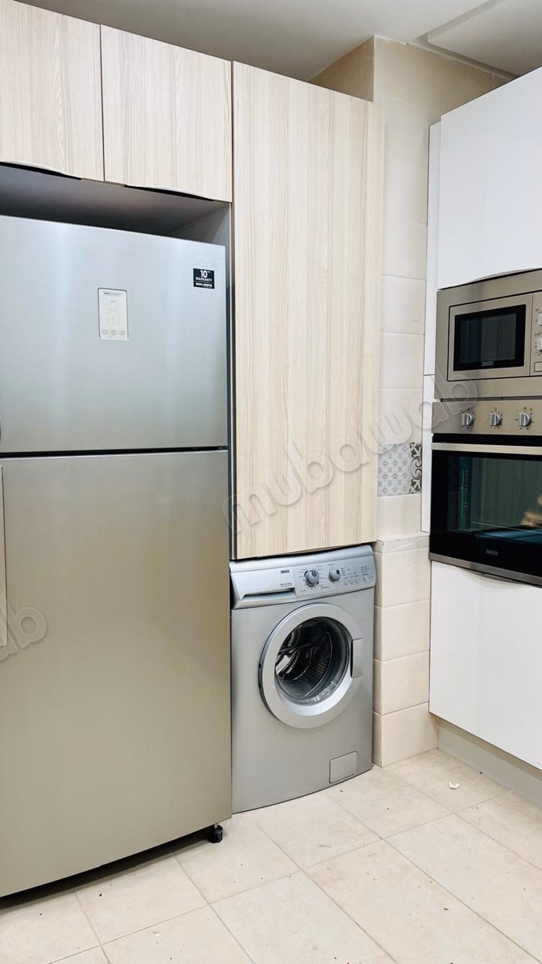 Hermoso apartamento en alquiler en Haut Agdal. 3 habitaciones grandes. Vista excepcional al mar, calefacción central