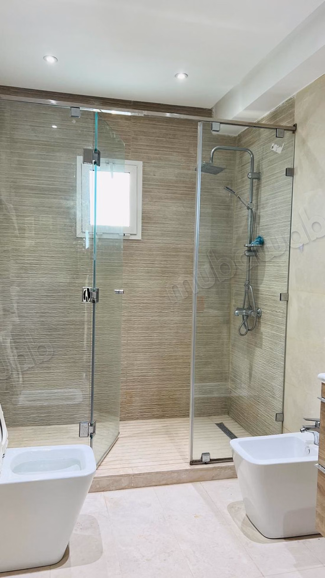 Hermoso apartamento en alquiler en Haut Agdal. 3 habitaciones grandes. Vista excepcional al mar, calefacción central