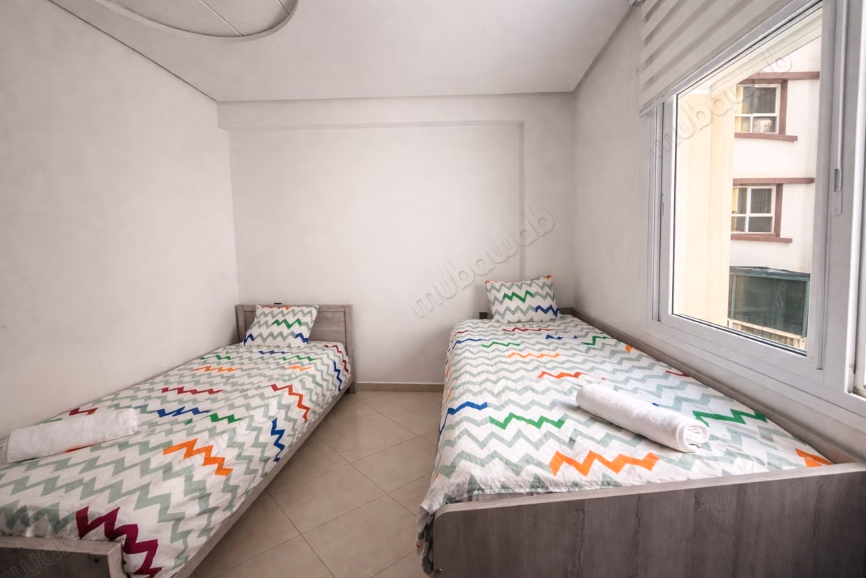Superbe appartement à louer en Centre. 
Surface totale 130 m². 
Meublé