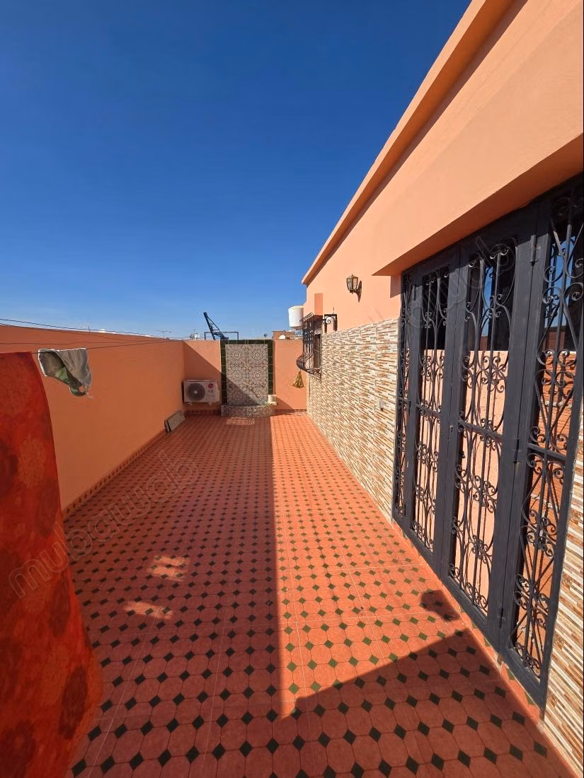 Appartement Neuf Semi Meublé dans le Quartier Zeitoun