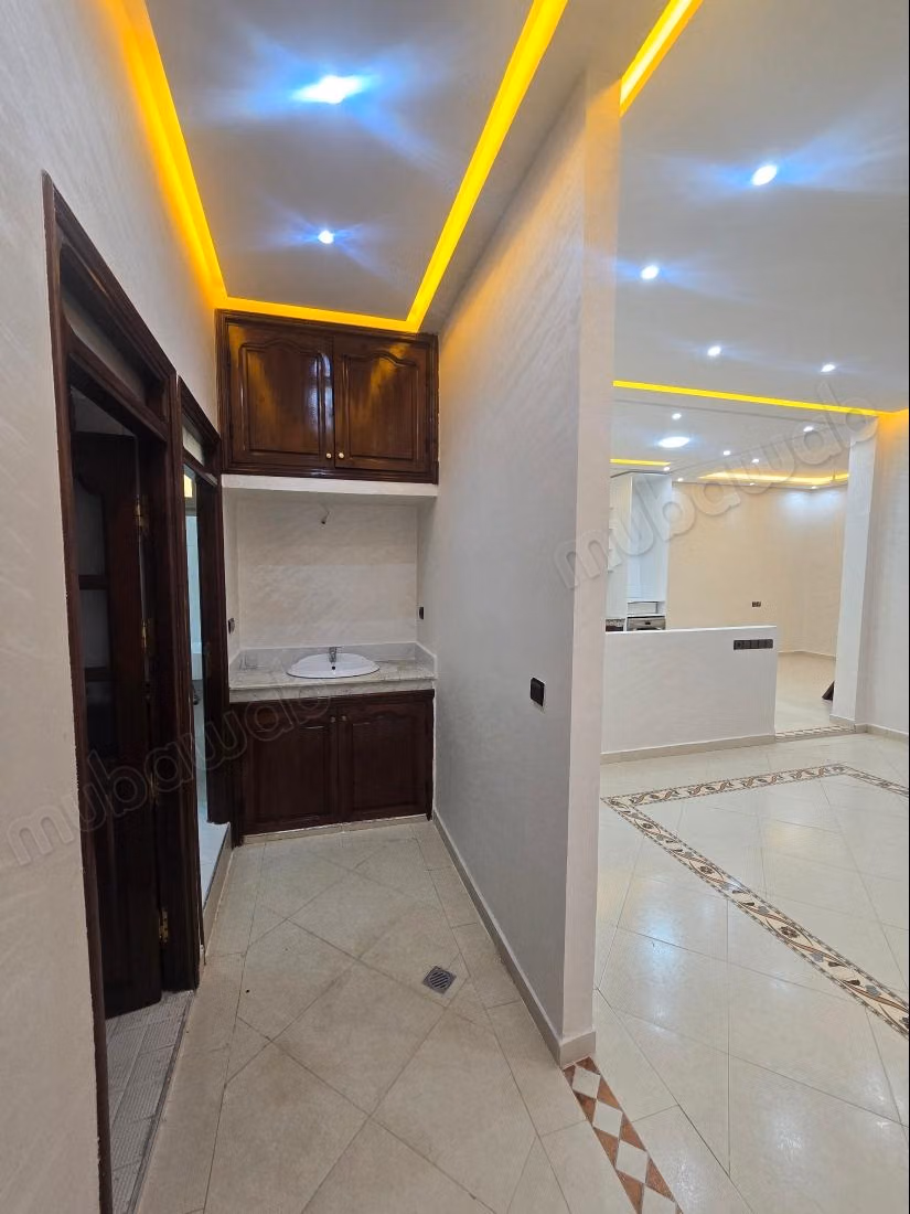 Appartement Neuf Semi Meublé dans le Quartier Zeitoun