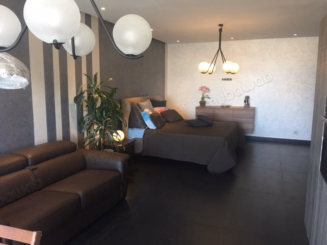 Appartement à l'achat à Casablanca Marina.
Superficie 170 m².
Meublé