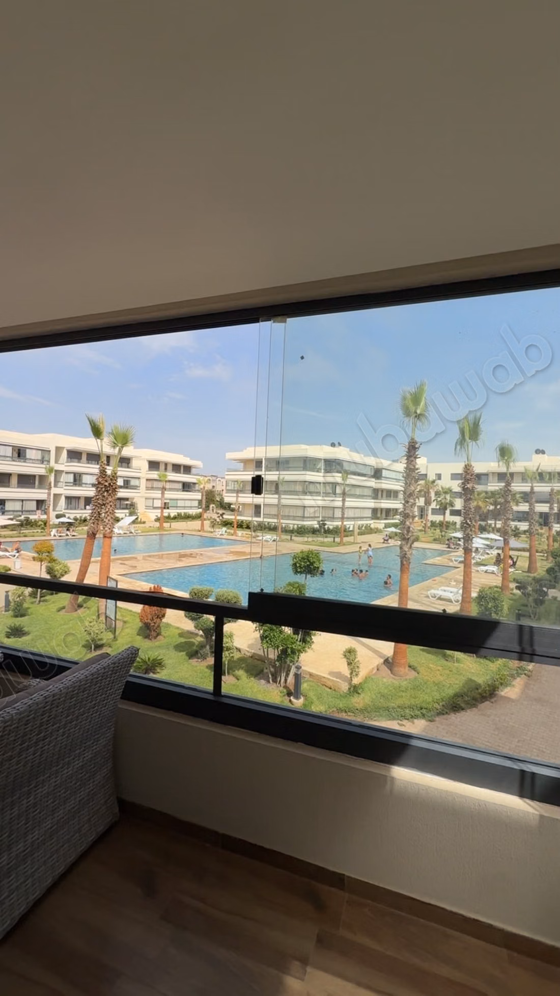 For rent - 104 m² apartment in Eden Mansouria