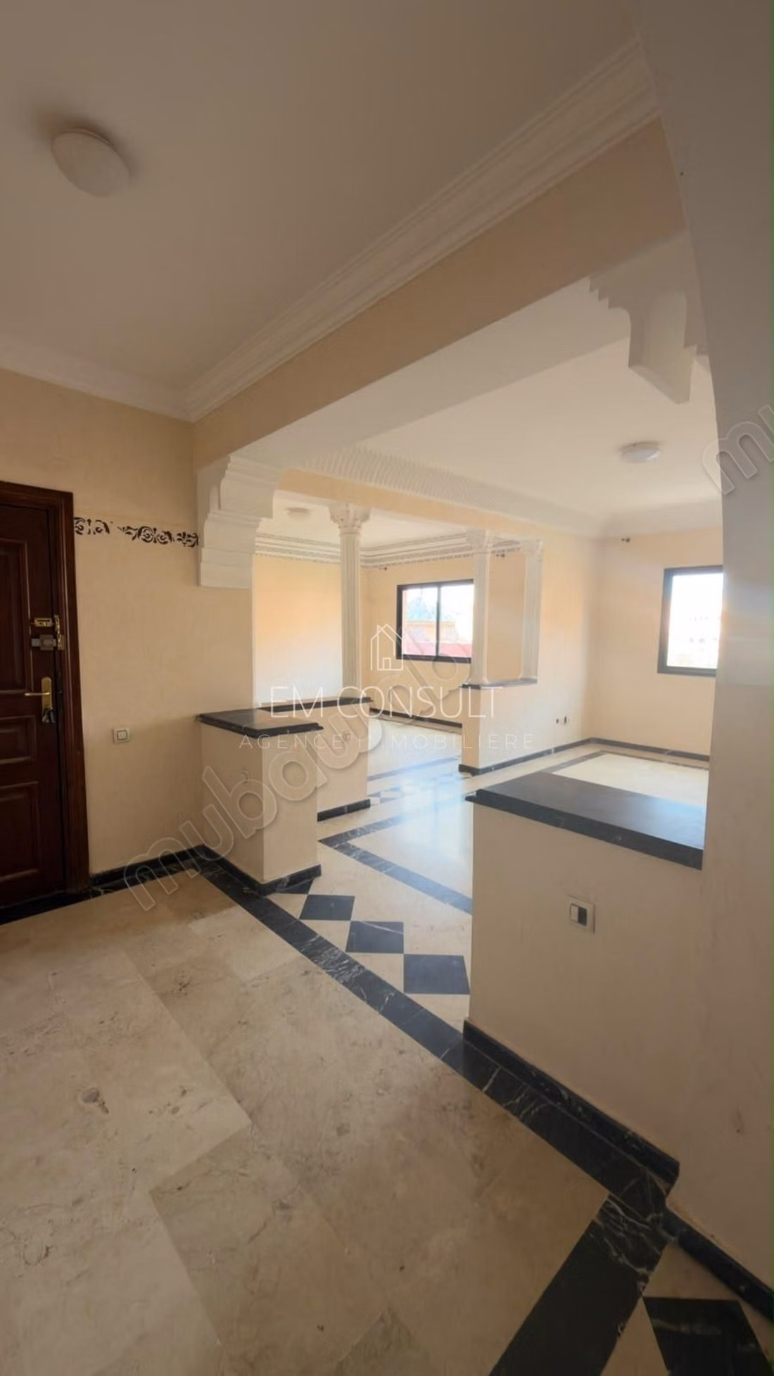 LOCATION Appartement 3 chambres 136 m² Hivernage
