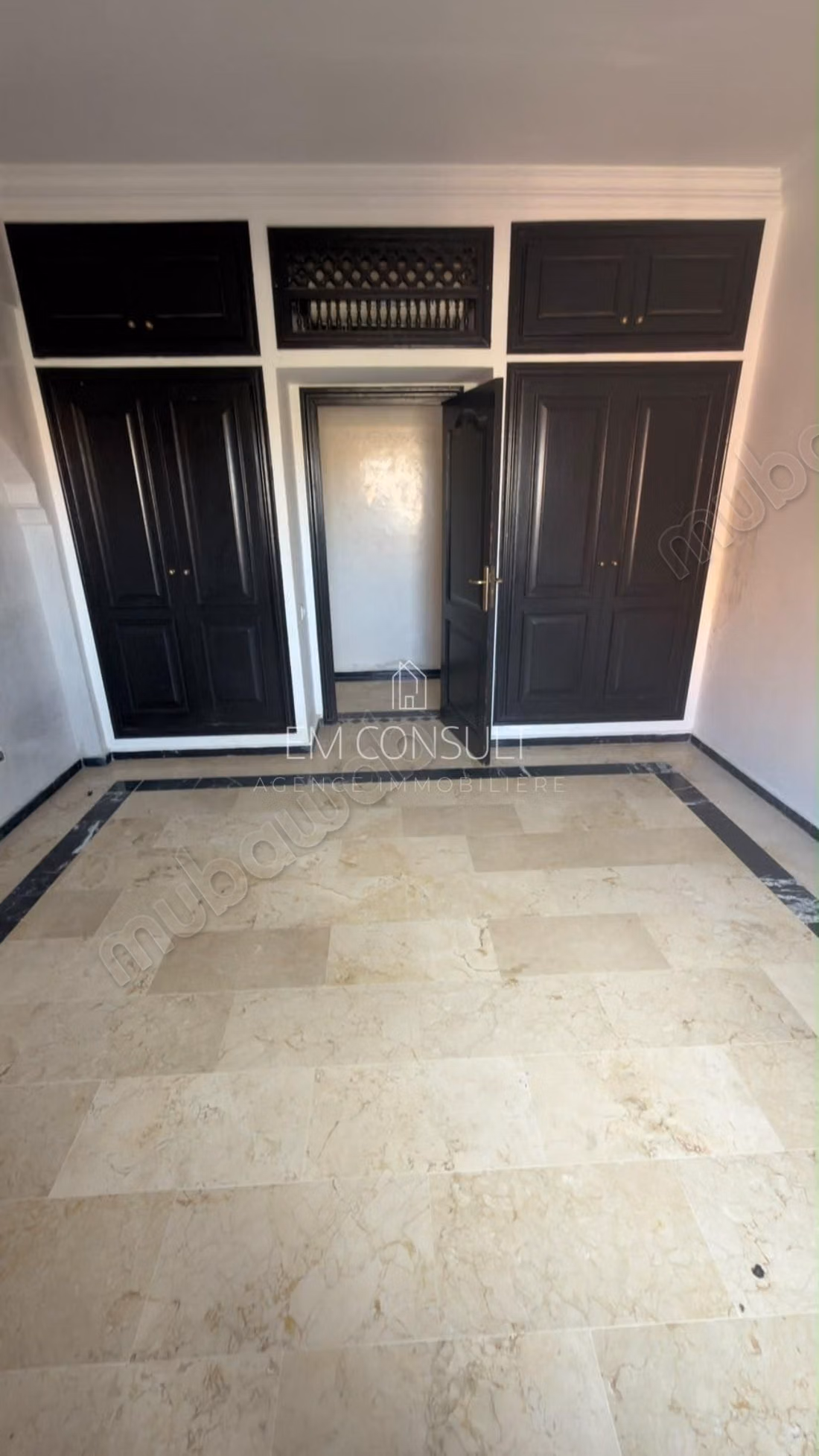 LOCATION Appartement 3 chambres 136 m² Hivernage