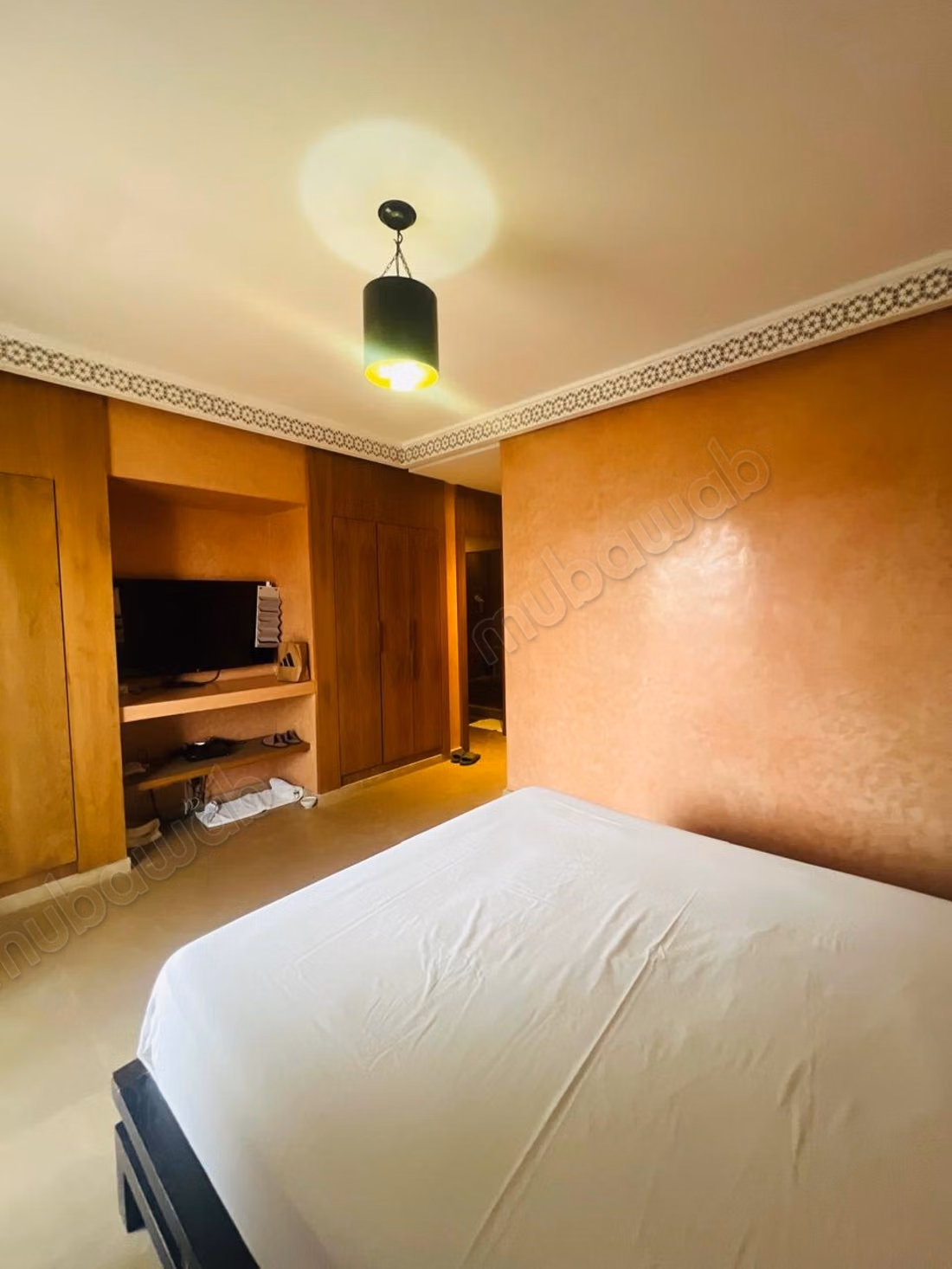 Sell apartment on Route de Tahanaout. 4 beautiful bedrooms. Furnished
