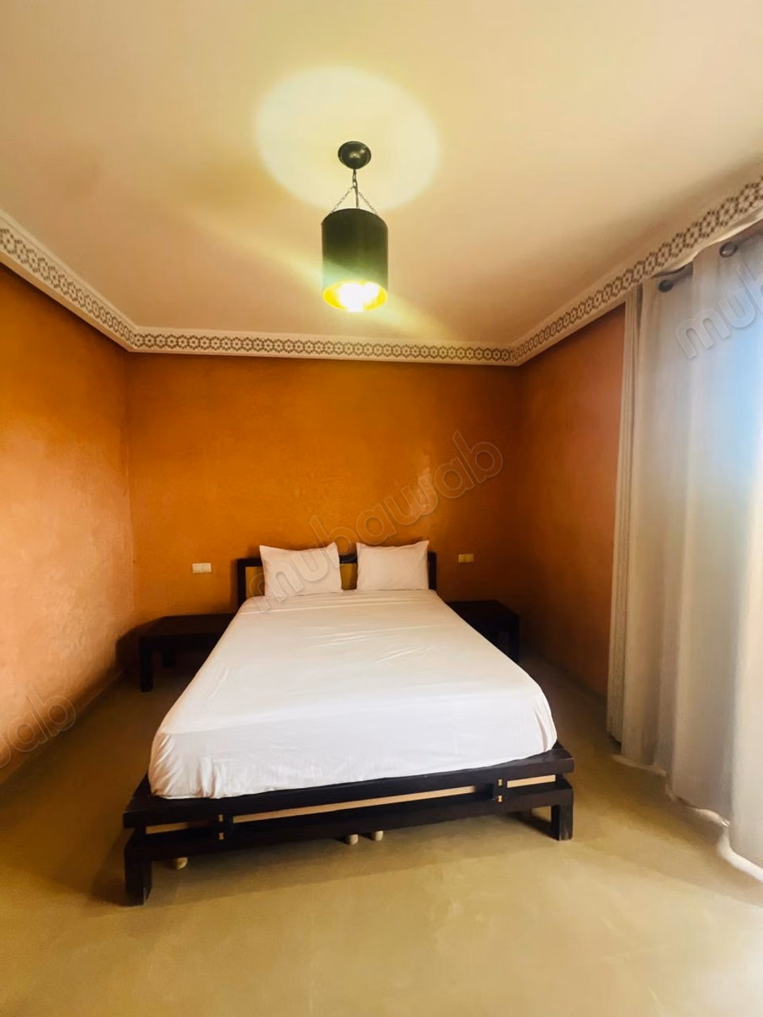 Sell apartment on Route de Tahanaout. 4 beautiful bedrooms. Furnished