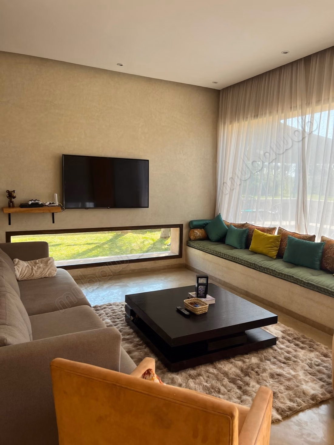 Sell apartment on Route de Tahanaout. 4 beautiful bedrooms. Furnished