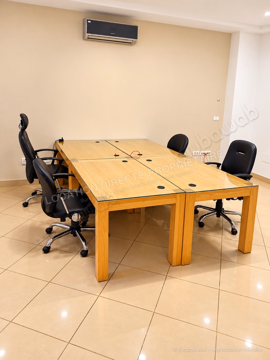 Furnished and equipped office 102 m² North Urban Center