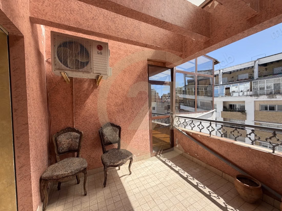 Duplex à louer quartier administratif
