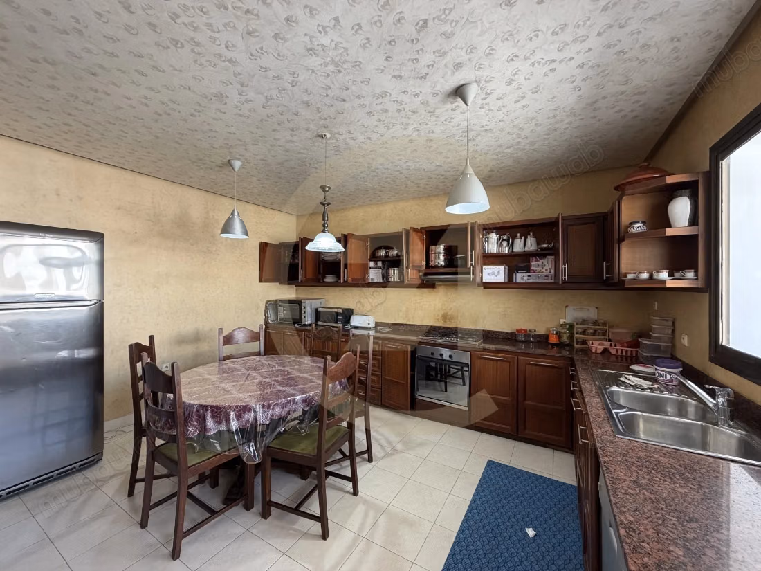 Duplex à louer quartier administratif