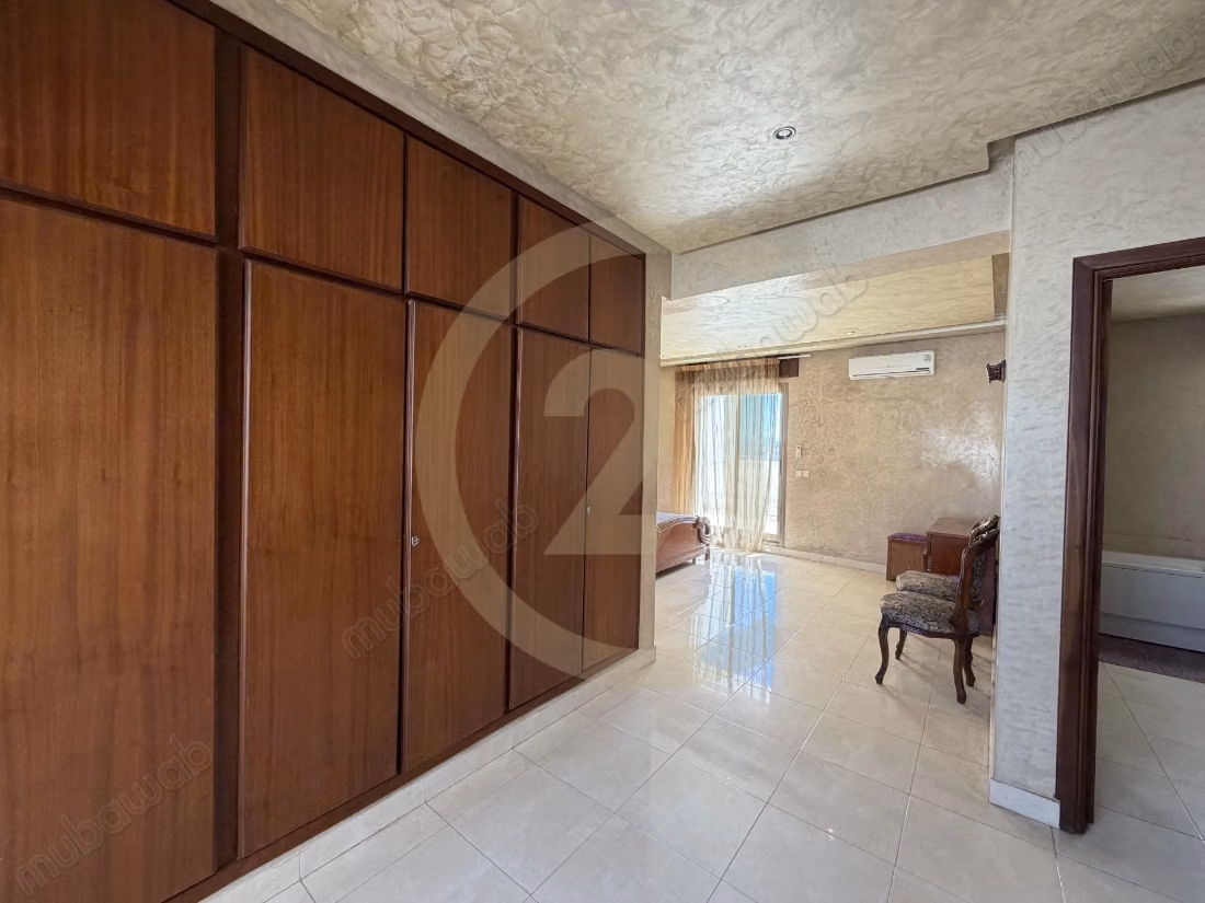 Duplex à louer quartier administratif