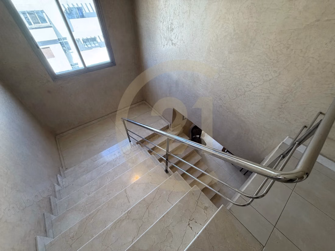 Duplex à louer quartier administratif