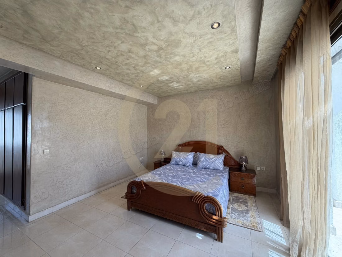 Duplex à louer quartier administratif