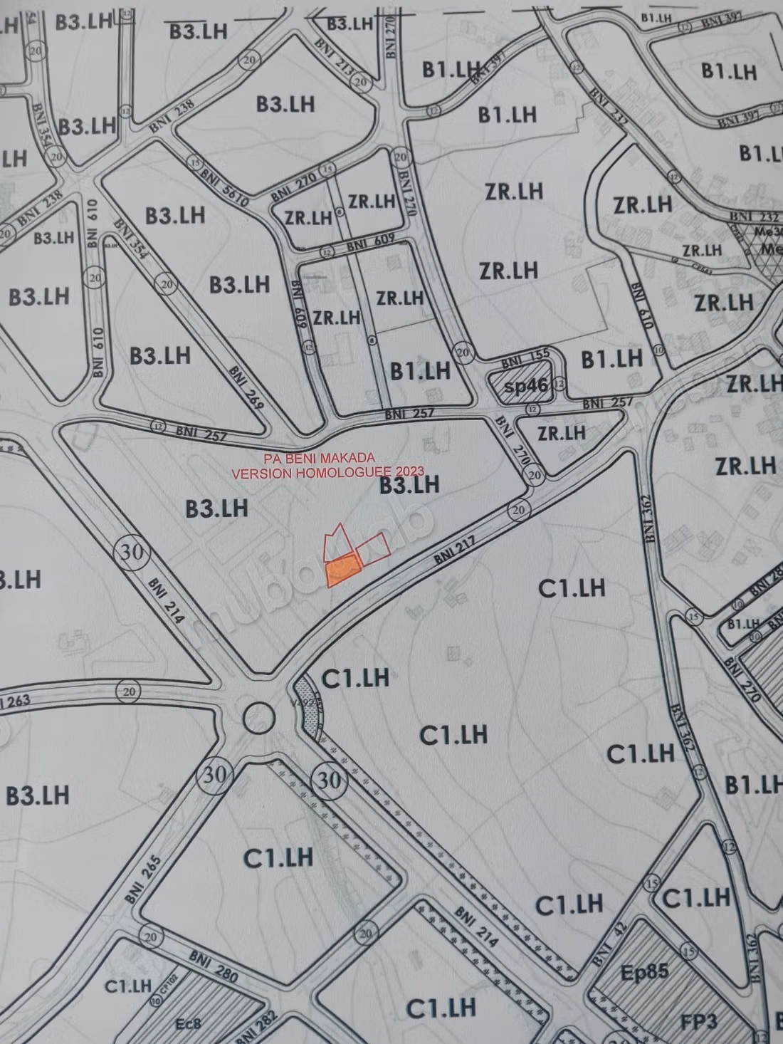 Trois terrains à bâtir à Tanger Aharrarine, proche Stade – 1 471 m²