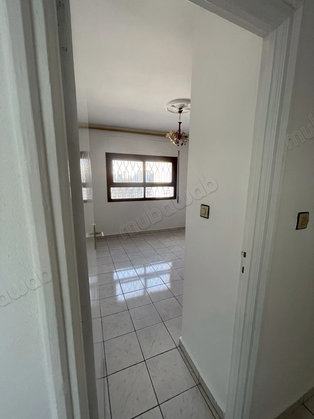 Appartement à louer à 2 pièces à rue nejma