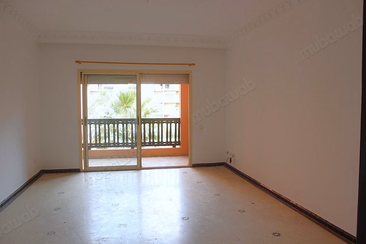 Grand appartement de 3 chambres a l'Hivernage