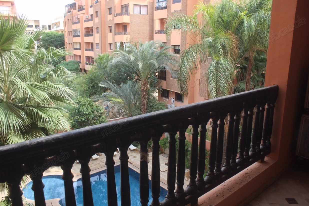 Grand appartement de 3 chambres a l'Hivernage
