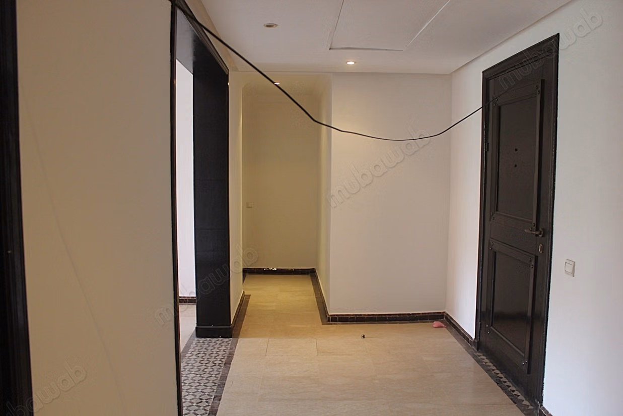 Grand appartement de 3 chambres a l'Hivernage