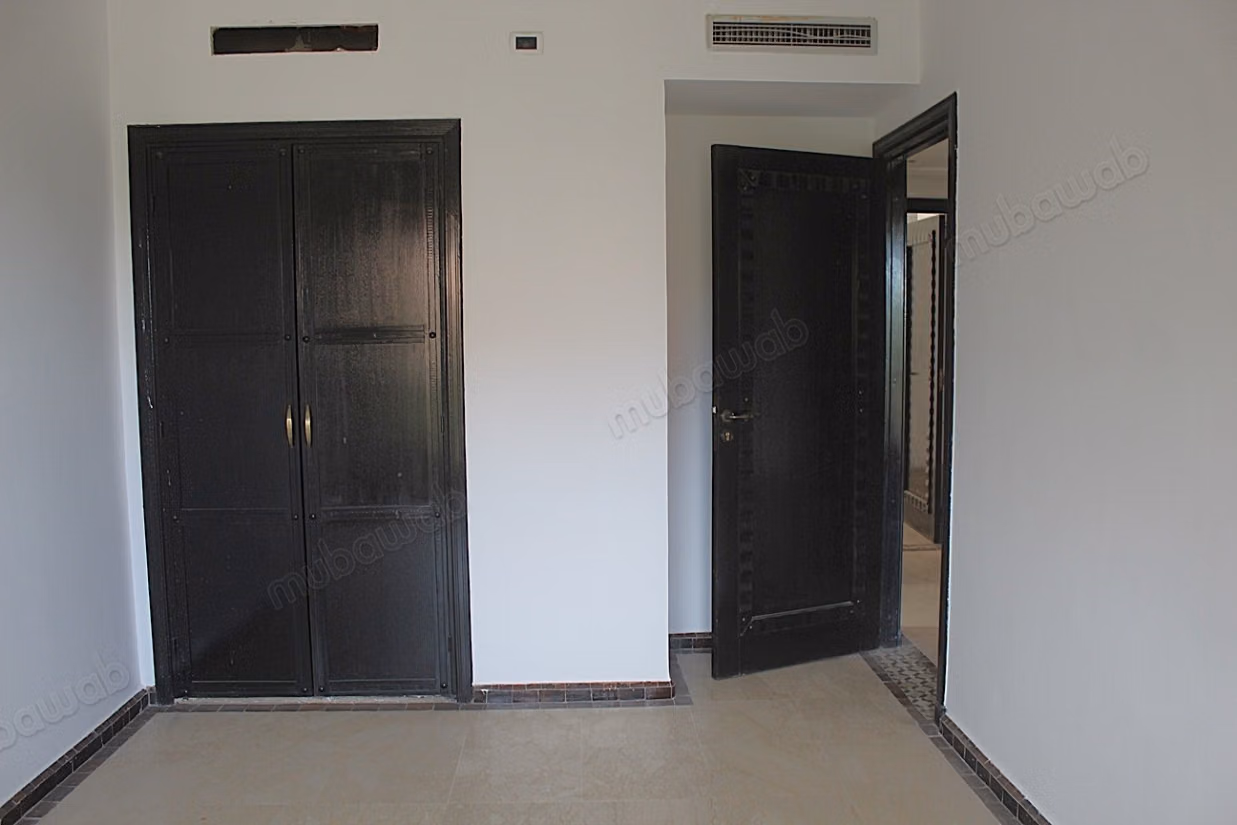 Grand appartement de 3 chambres a l'Hivernage
