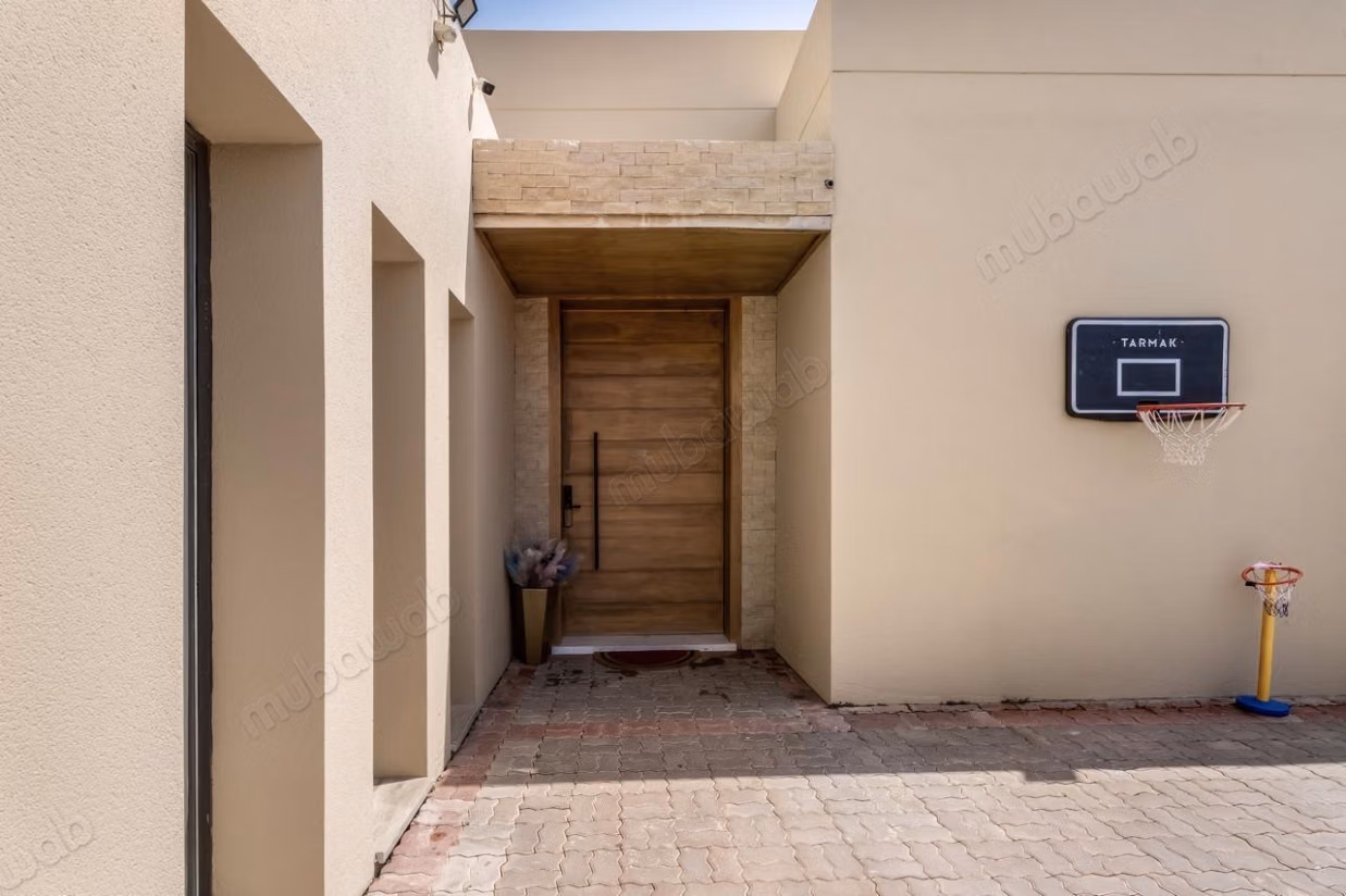 Villa de plain pied à vendre – Route de Ouarzazate