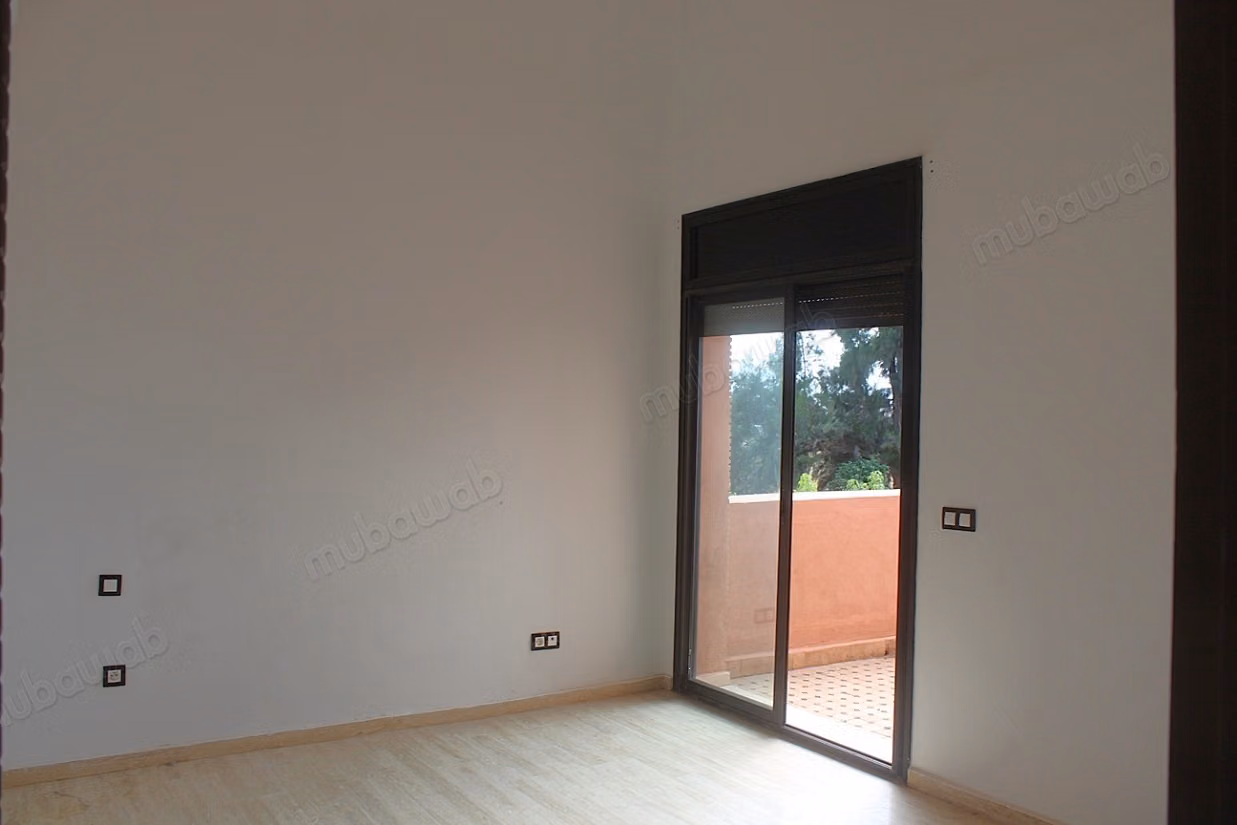 Villa a Louer vide de trois chambres