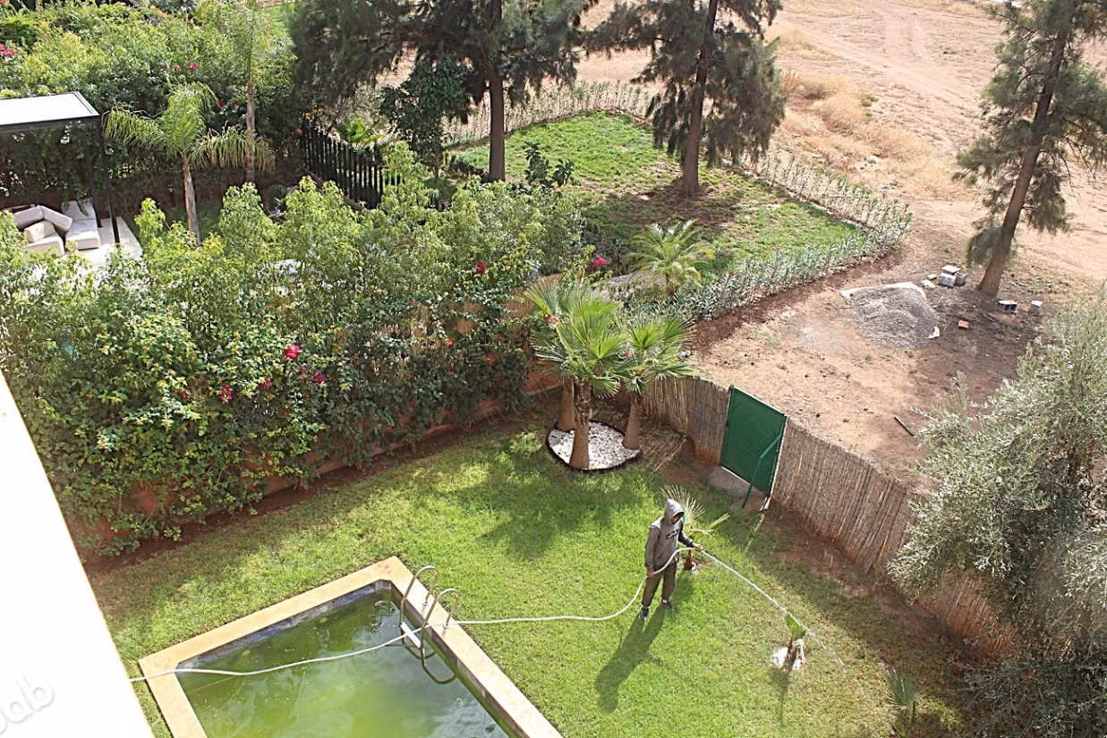 Villa a Louer vide de trois chambres