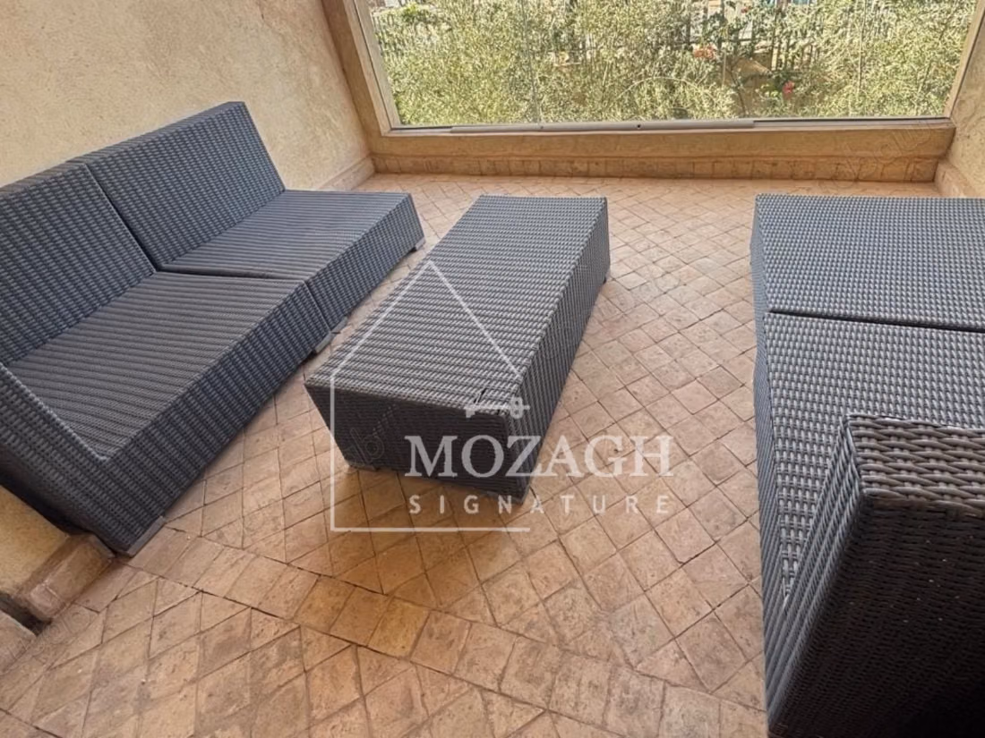 Bel appartement 2 chambres sur résidence – Agdal