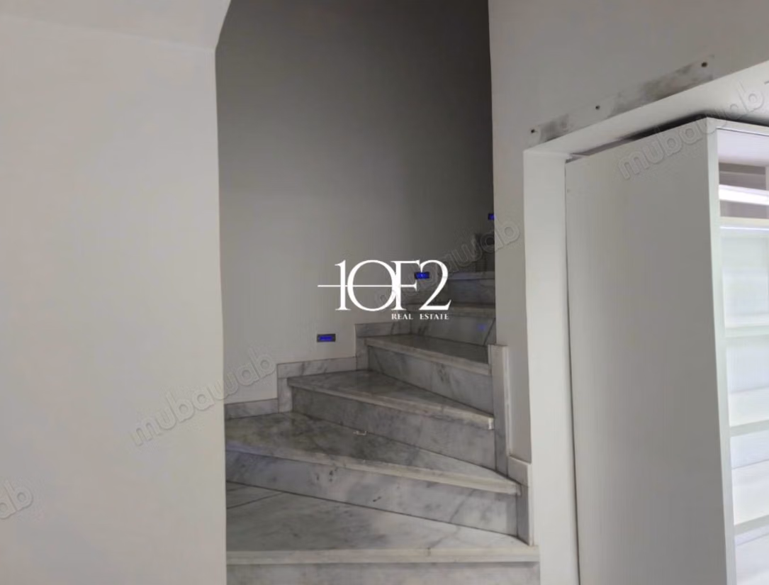 Local commercial à vendre – Proche Place Al Madina