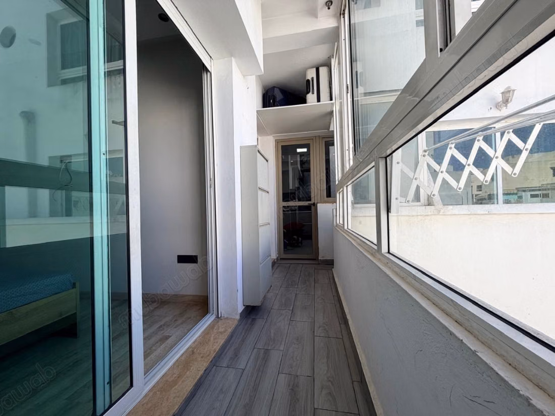 Bel appartement à vendre à Val Fleury. 3 chambres. Service de concierge, cheminée