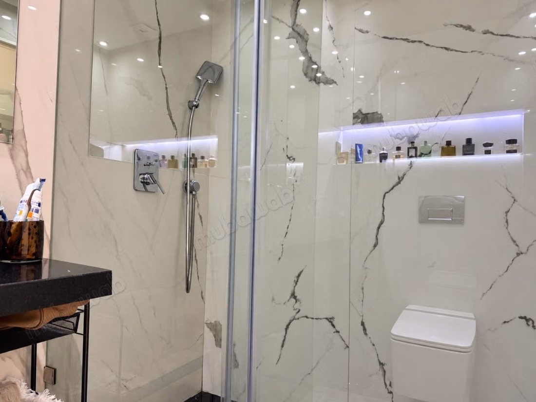 Bel appartement à vendre à Val Fleury. 3 chambres. Service de concierge, cheminée