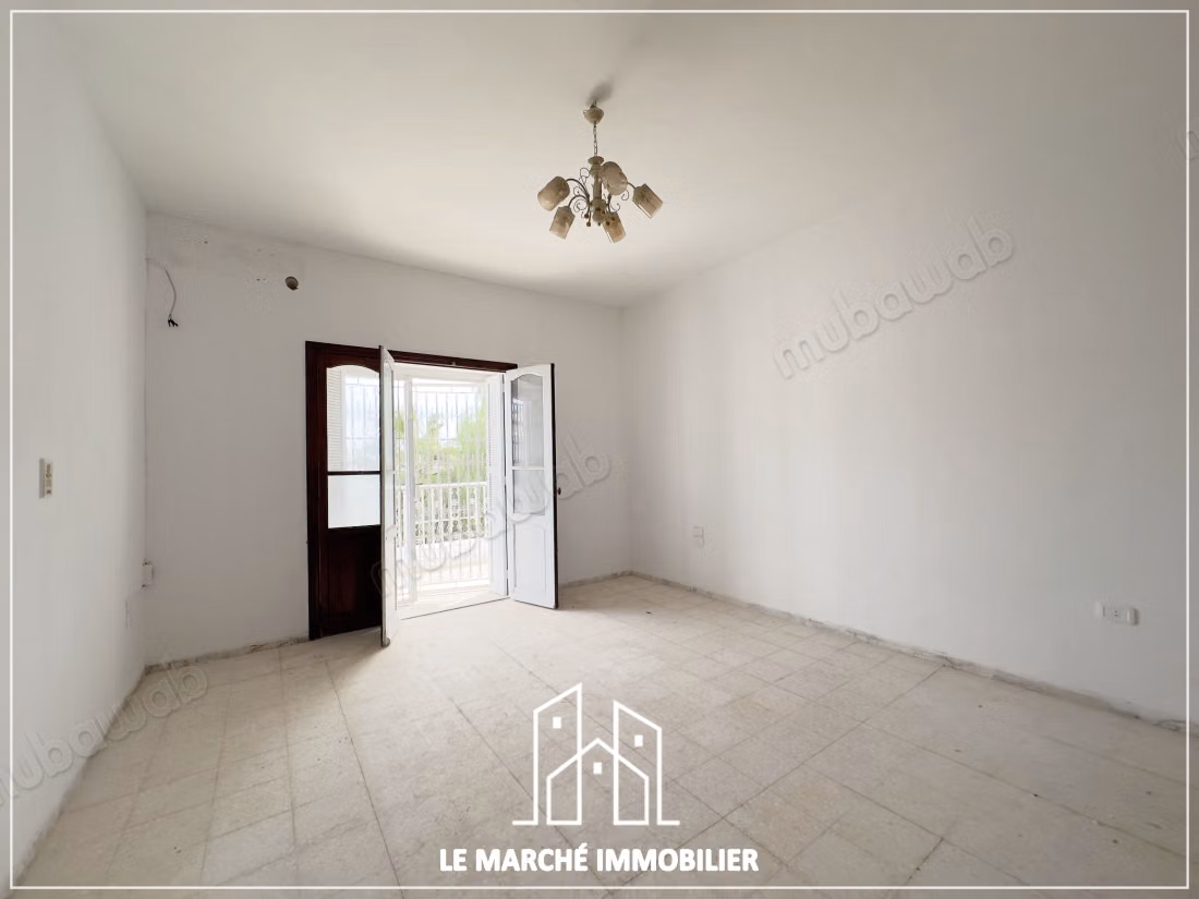 Villa avec picine en s6 au manar 1