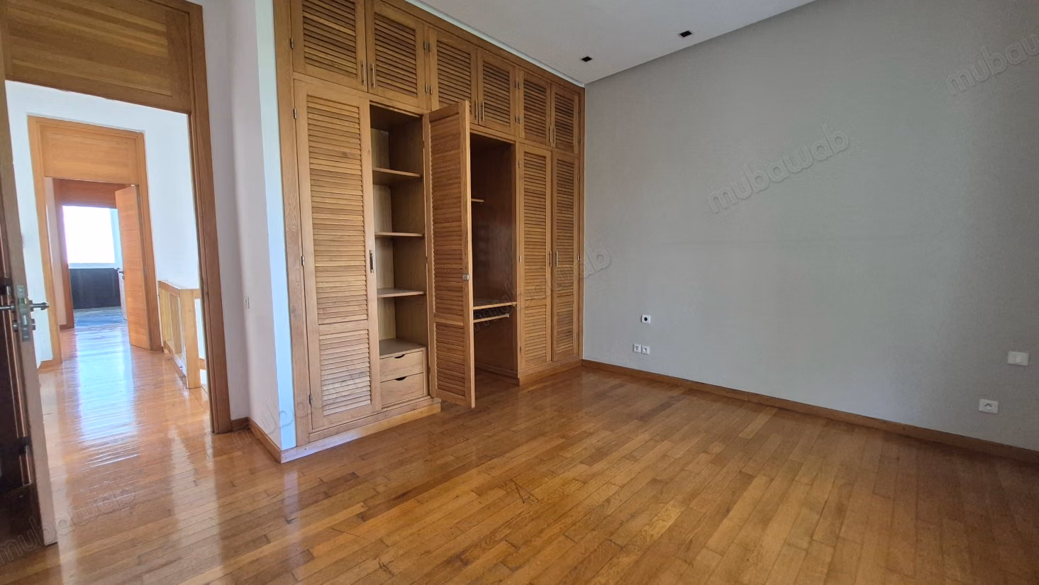 A vendre villa 995m2 4 chambres Anfa