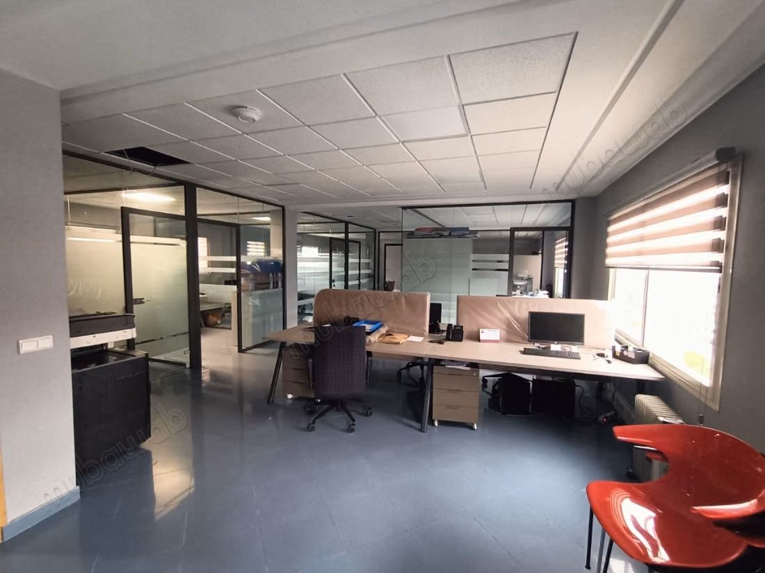 A vendre complexe industriel 1100m2 Sapino