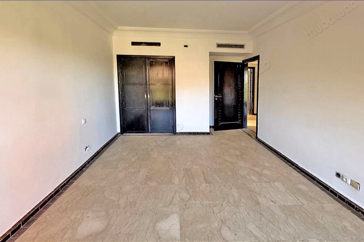 3 Chambres à louer Hivernage, Parking et Pisine