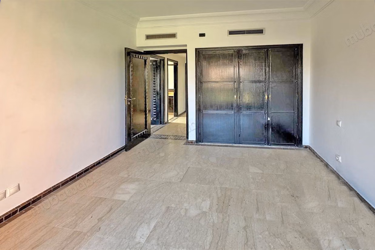 3 Chambres à louer Hivernage, Parking et Pisine