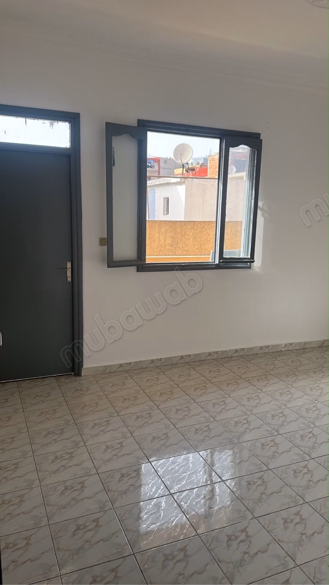 Maison loyer vide à tanja 
balia