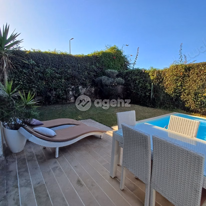 Villa à vendre 462 m², 4 chambres Route d'Azzemmour Dar Bouazza