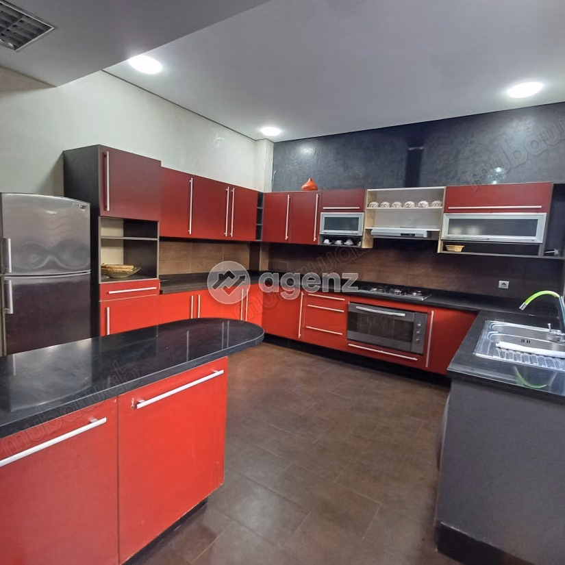Villa à vendre 462 m², 4 chambres Route d'Azzemmour Dar Bouazza