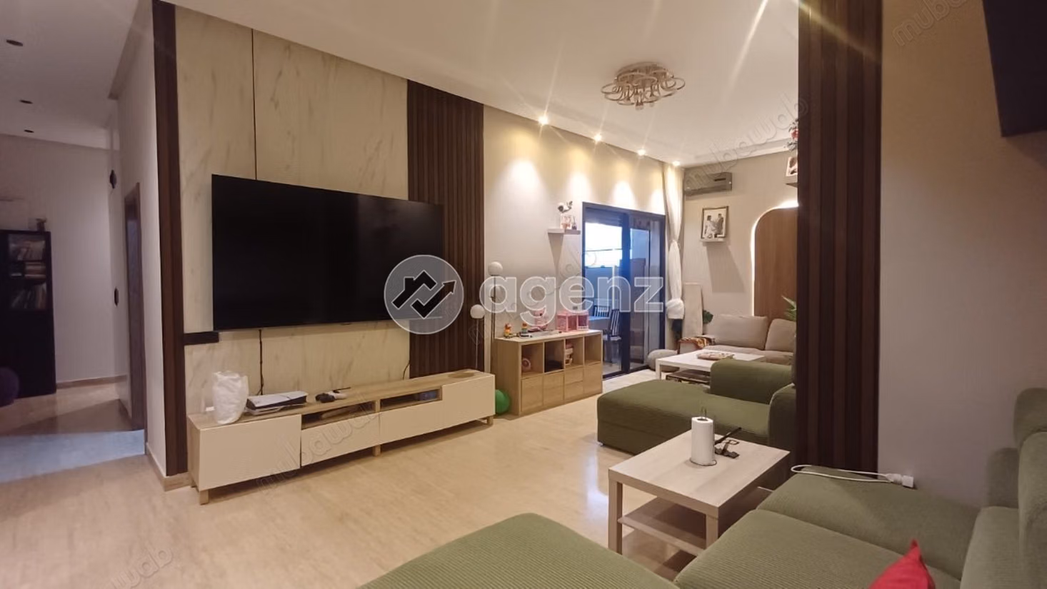 Appartement à vendre 120 m², 3 chambres 
Aïn Sebaâ 
Casablanca