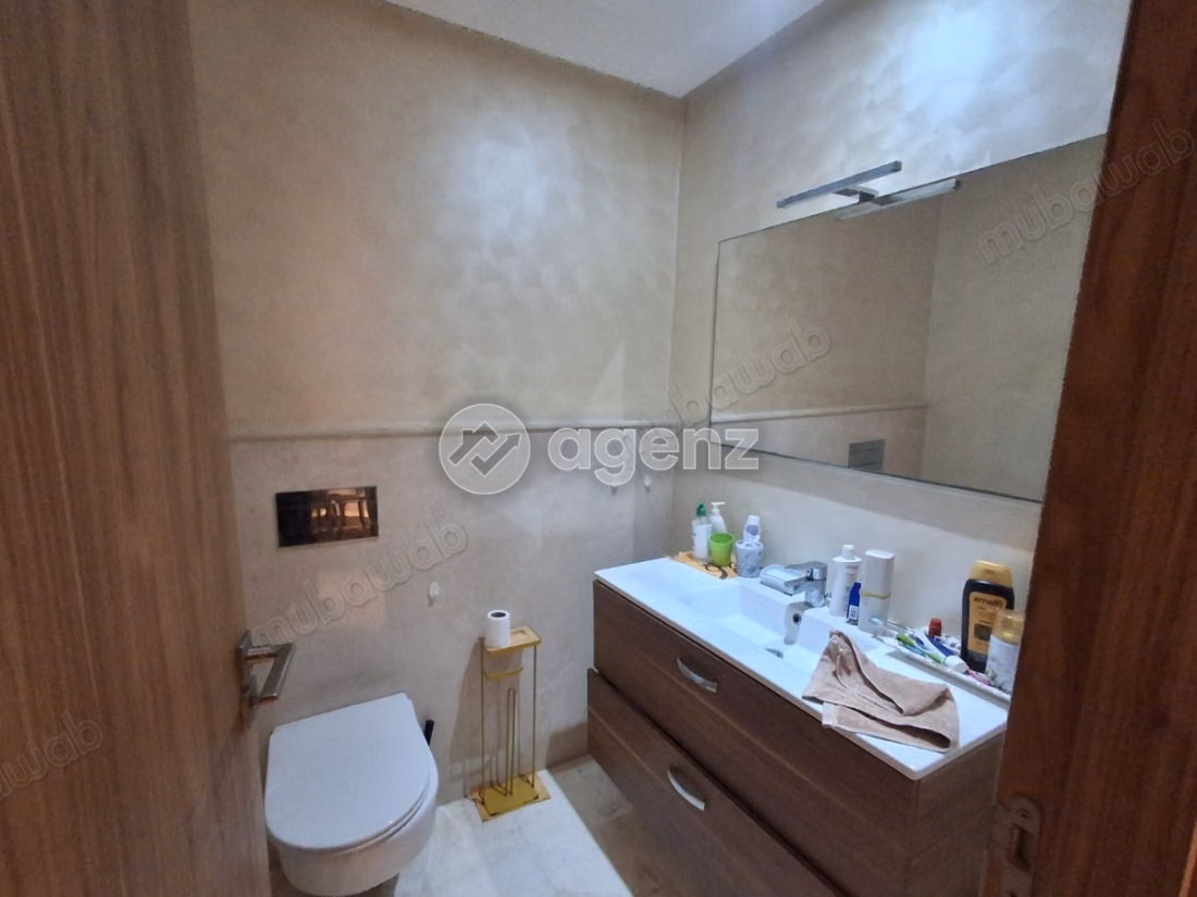 Apartamento en venta 118 m², 2 habitaciones Otro Dar Bouazza