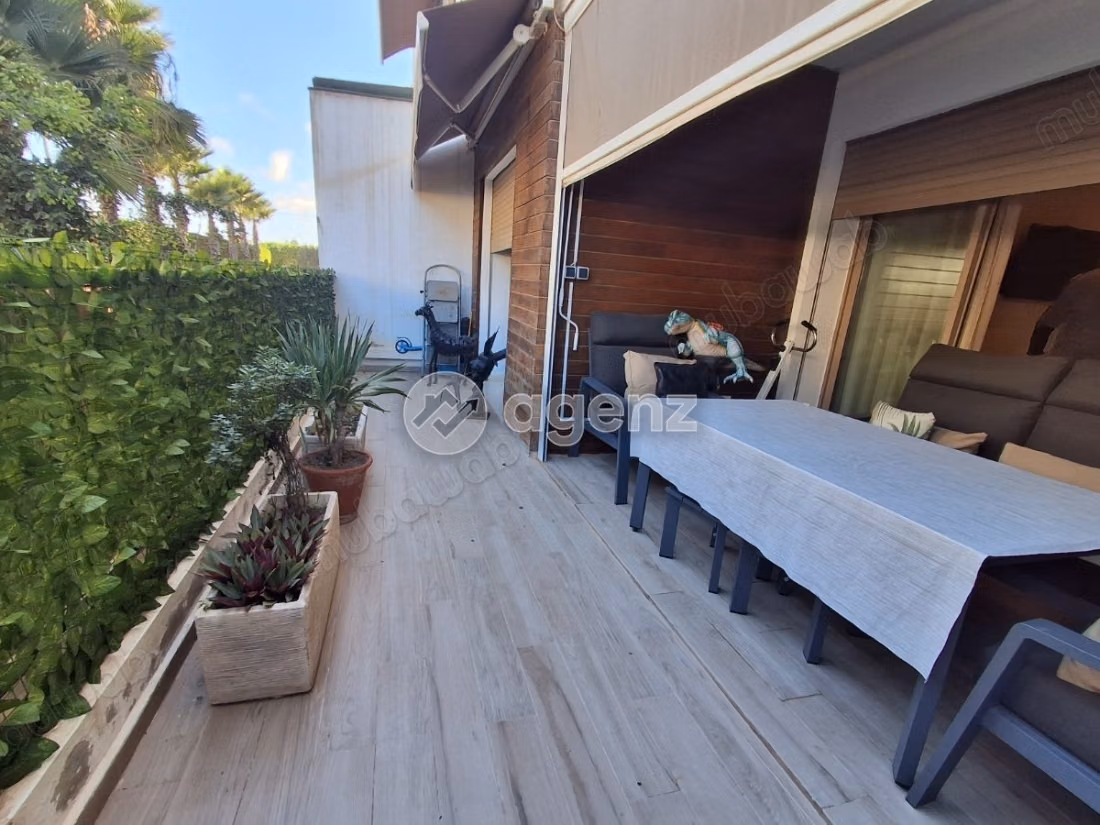 Apartamento en venta 118 m², 2 habitaciones Otro Dar Bouazza