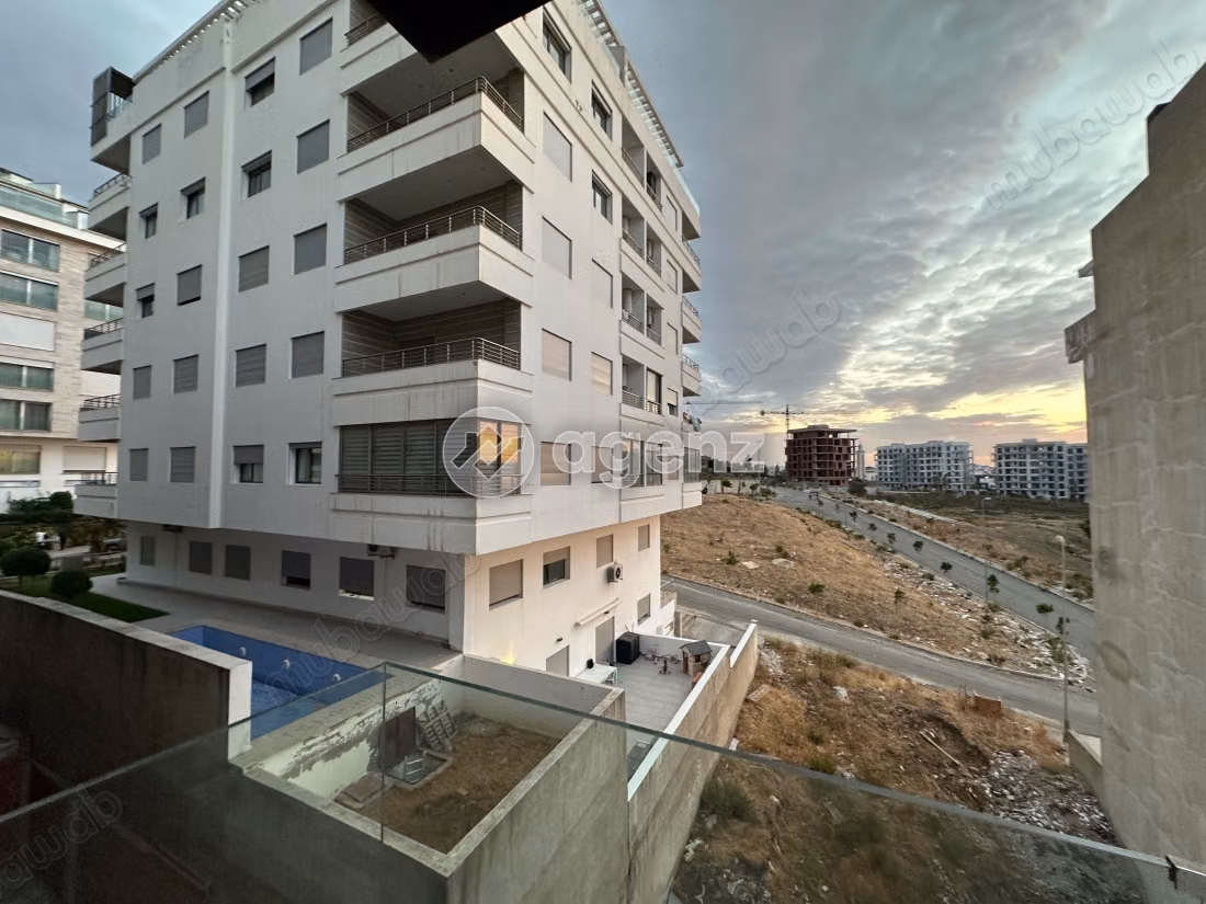 Studio à vendre 73 m² 
Mnar Tanger