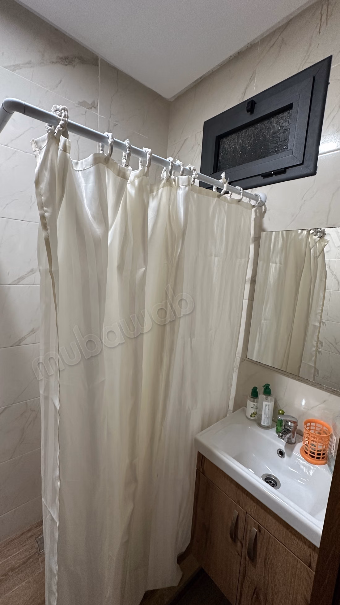 Apartamento de vacaciones en alquiler en Aïn Sebaâ. 3 habitaciones. Estacionamiento y ascensor