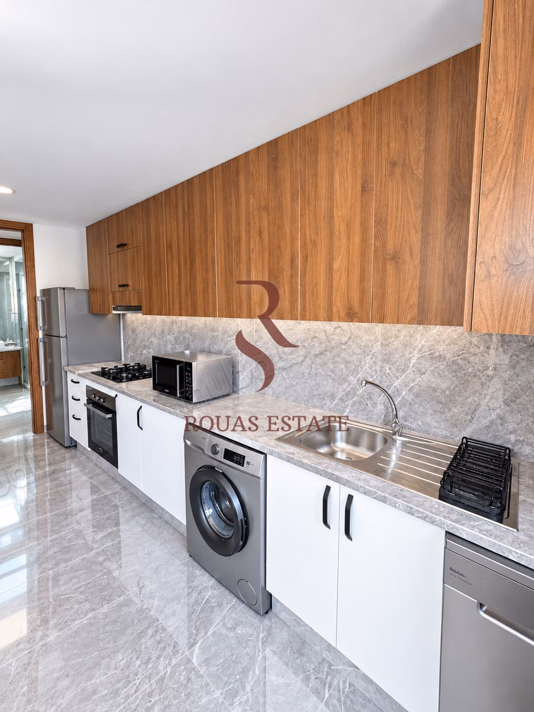 Appartement meublé 3 chambres 134 m² CFC